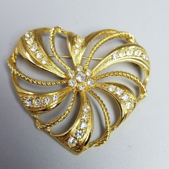 Vintage Avon Large Heart Shape Brooch, Gold Tone Rhinestone Signed Lapel Pin - Picture 2 of 7